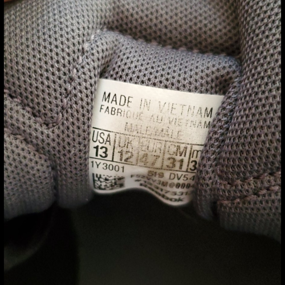 Men's sneakers - Picture 3 of 4